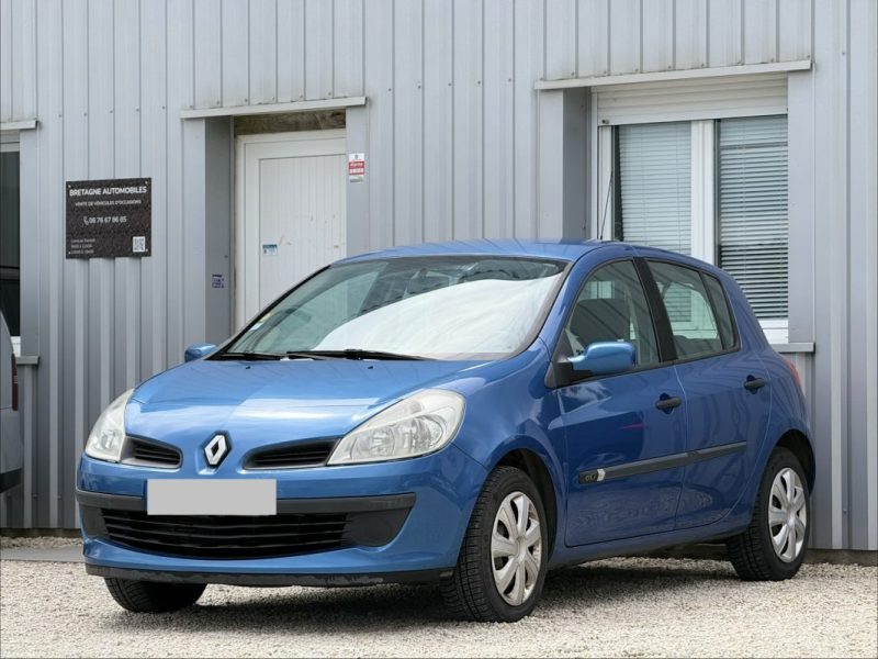 RENAULT CLIO III CONFORT DYNAMIQUE 1.5DCI 70CV 2005 245 000KM