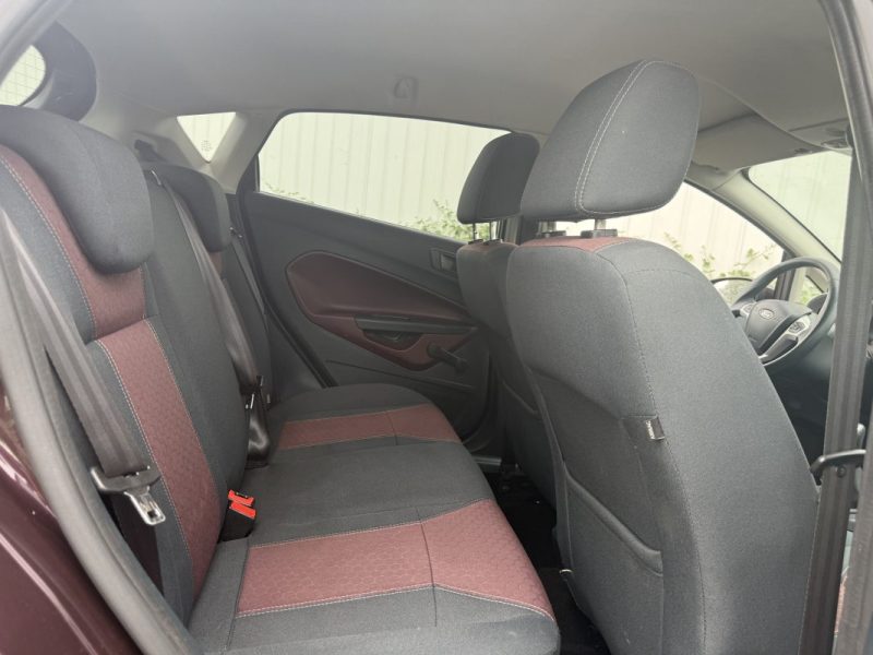 FORD FIESTA 1400 TDCI 68 AMBIENTE 2009