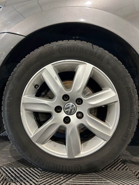 VOLKSWAGEN POLO 1.6 TDI 90CH 
