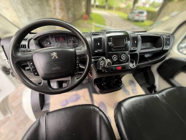 PEUGEOT BOXER 335 L2H2 2.0 BLUEHDI 130 PRO / 11000 HT / 1ERE MAIN 2019 / CAMERA DE RECUL / GPS