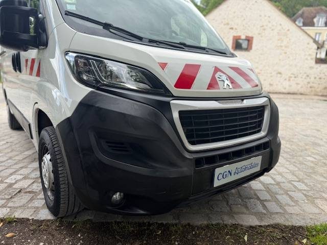 PEUGEOT BOXER 335 L2H2 2.0 BLUEHDI 130 PRO / 11000 HT / 1ERE MAIN 2019 / CAMERA DE RECUL / GPS