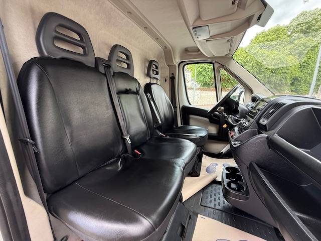 PEUGEOT BOXER 335 L2H2 2.0 BLUEHDI 130 PRO / 11000 HT / 1ERE MAIN 2019 / CAMERA DE RECUL / GPS