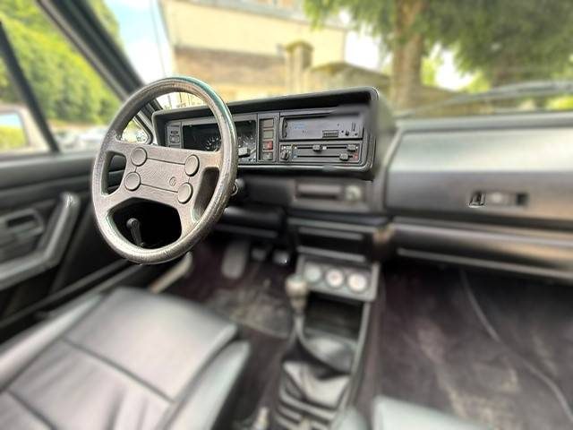 VOLKSWAGEN GOLF 1.6 GLI CABRIOLET KARMANN ENTIEREMENT RESTAUREE 1981