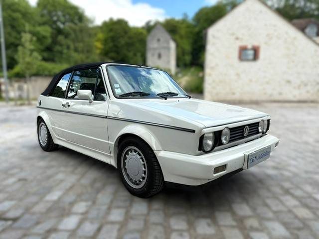 VOLKSWAGEN GOLF 1.6 GLI CABRIOLET KARMANN ENTIEREMENT RESTAUREE 1981