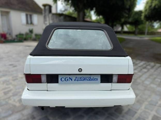 VOLKSWAGEN GOLF 1.6 GLI CABRIOLET KARMANN ENTIEREMENT RESTAUREE 1981