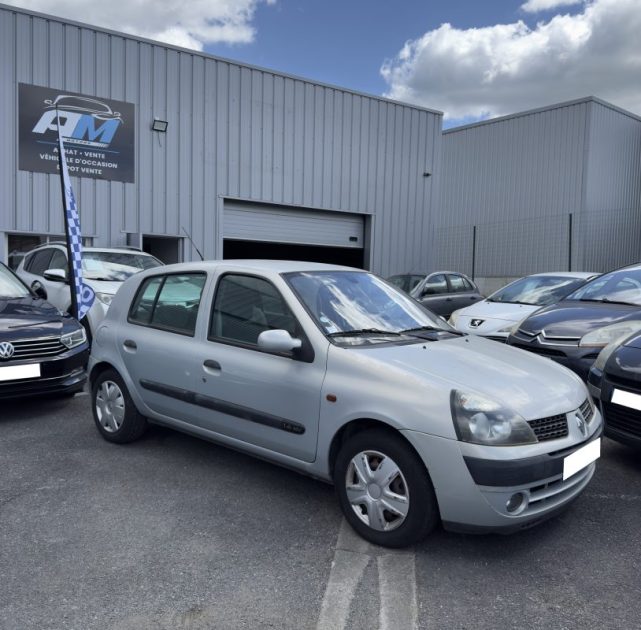 RENAULT CLIO EXPRESSION 1.4 16V 2002 GARANTIE 