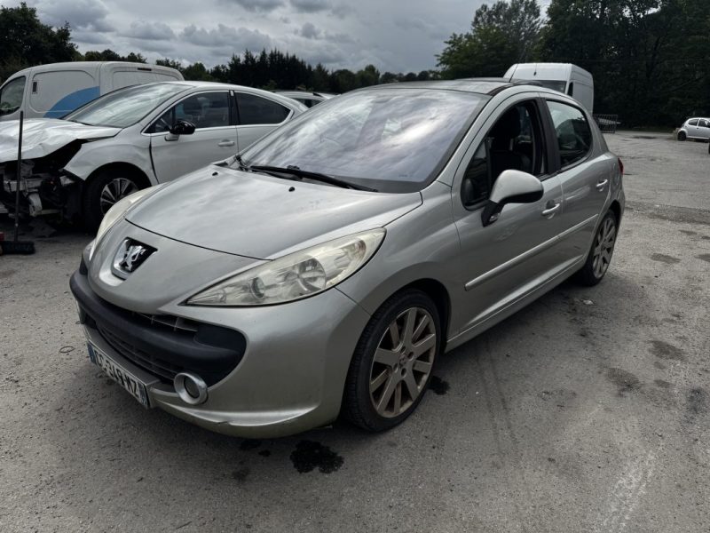PEUGEOT 207 1.6 HDI 110CV FELINE
