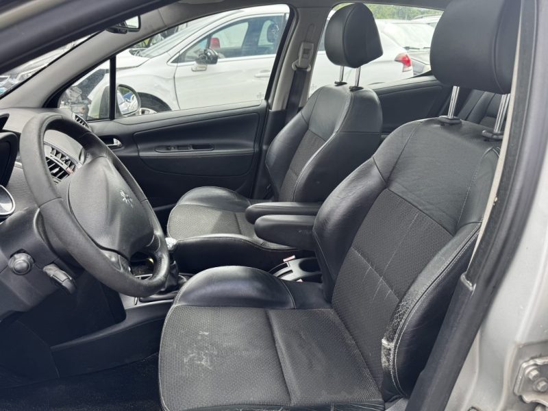 PEUGEOT 207 1.6 HDI 110CV FELINE
