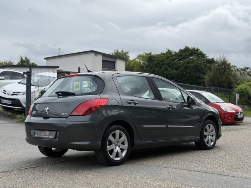 Peugeot 308 1.6 VTi 120ch Confort Pack - Régulateur - Clim - Jantes Alu - Révisée & Garantie 6 mois