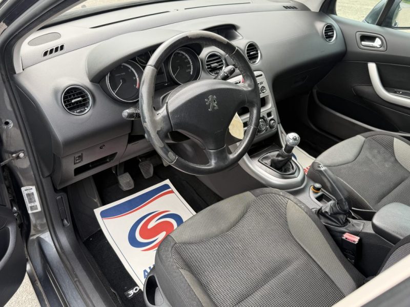 Peugeot 308 1.6 VTi 120ch Confort Pack - Régulateur - Clim - Jantes Alu - Révisée & Garantie 6 mois
