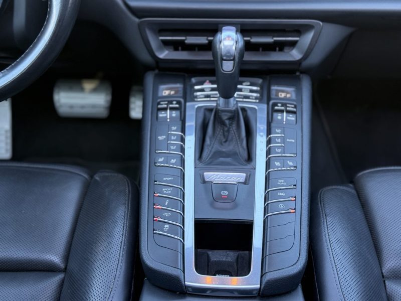 PORSCHE MACAN 3.6 V6 400CH TURBO VRAI FULL OPTION