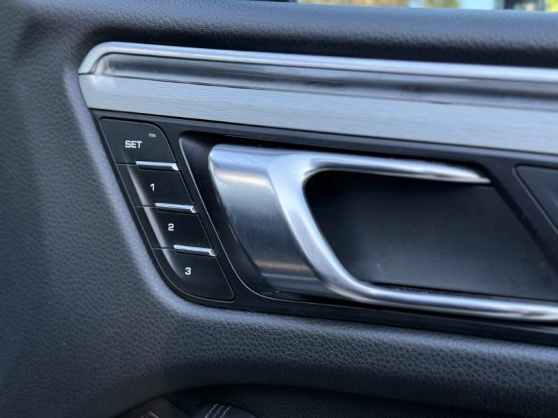 PORSCHE MACAN 3.6 V6 400CH TURBO VRAI FULL OPTION