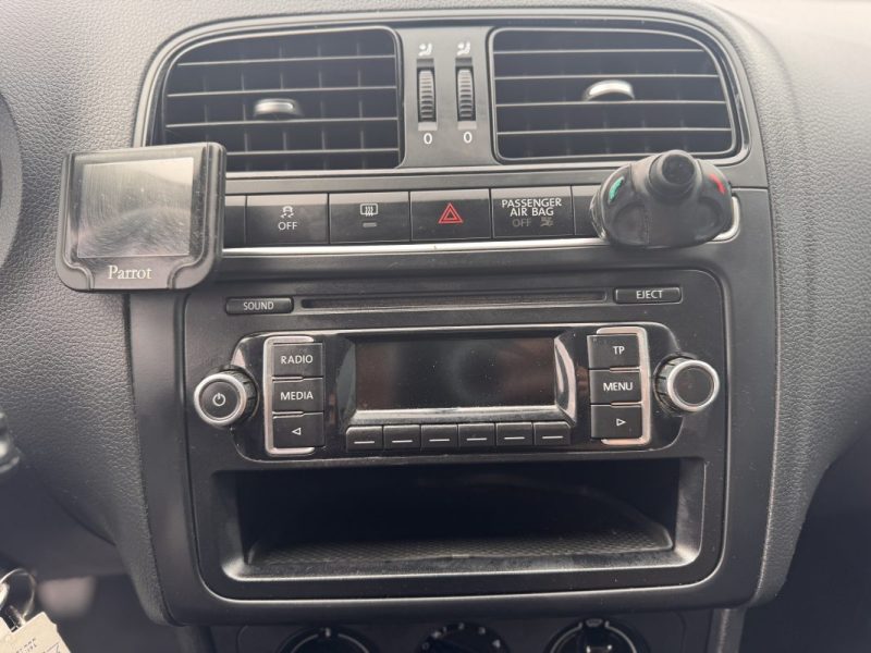 VOLKSWAGEN POLO 1.2 60CH TRENDLINE 