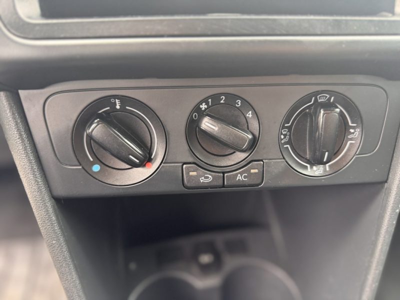 VOLKSWAGEN POLO 1.2 60CH TRENDLINE 