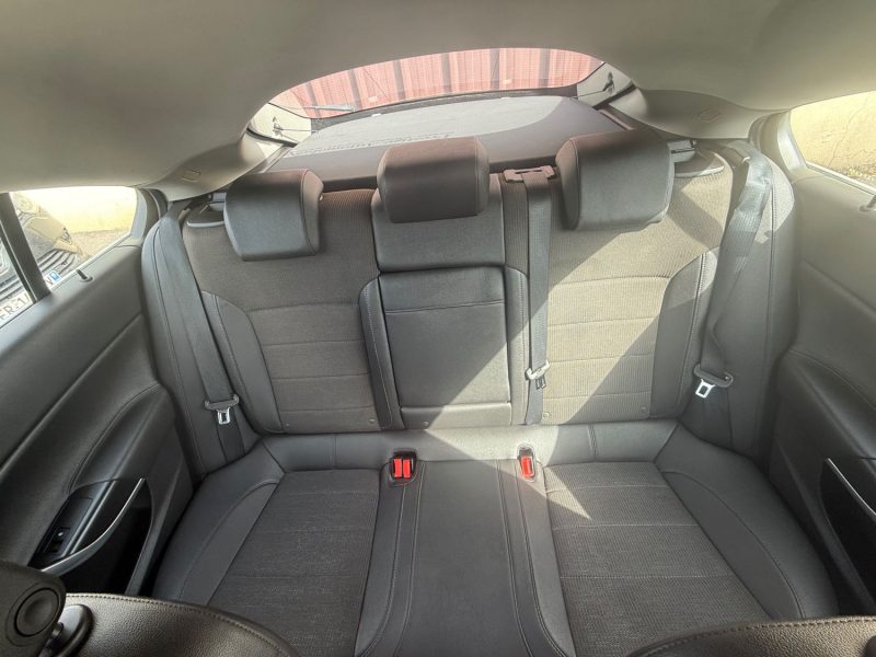 OPEL INSIGNIA BERLINE 2.0 CDTI 160 CV COSMO 2009