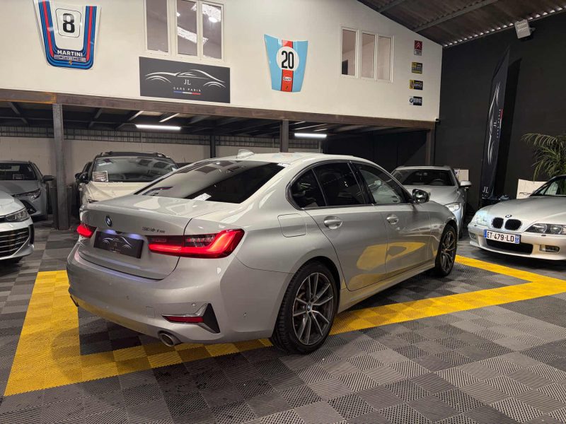 MAGNIFIQUE BMW 330e 2.0 16V 292CV PLUG IN HYBRID (TOIT OUVRANT, APPLE CARPLAY, SIÈGES CHAUFFANTS)