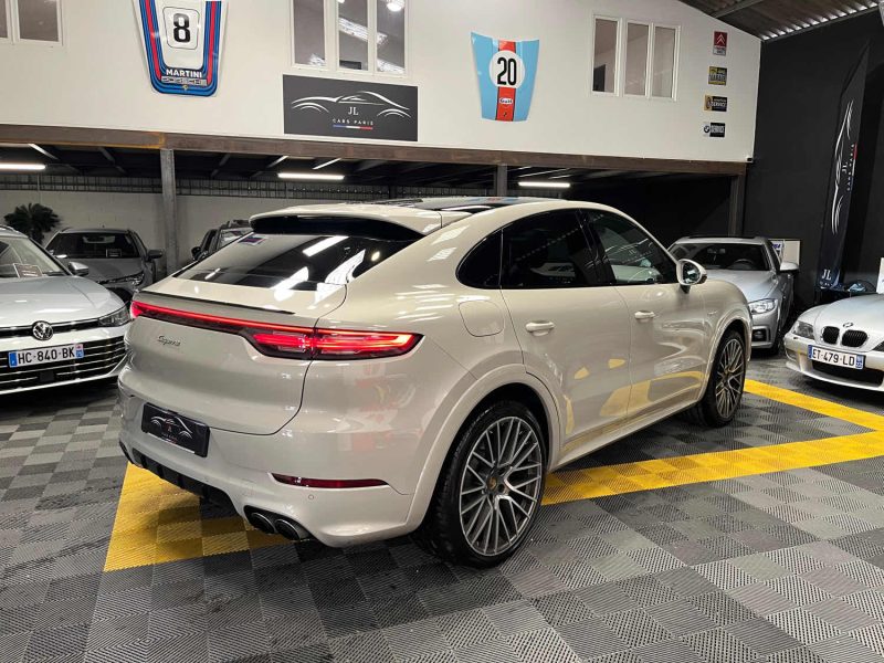 MAGNIFIQUE PORSCHE CAYENNE 3.0 V6 462CH E-HYBRID (TOIT PANORAMIQUE, SUIVI D'ENTRETIEN PORSCHE)⭐️⭐️⭐️⭐️⭐️