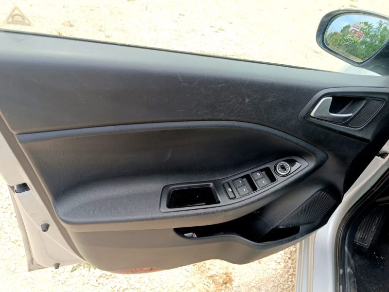 HYUNDAI I 20 1.1 CRDI75 GO! 2015
