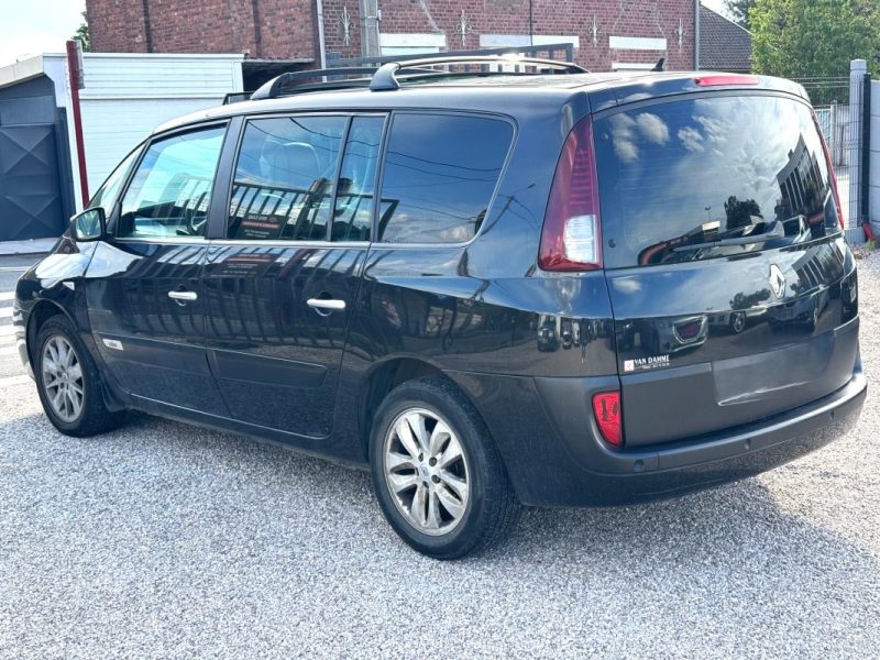 RENAULT ESPACE IV 2.0 DCI 150CV INITIALE PARIS 7 PLACES 
