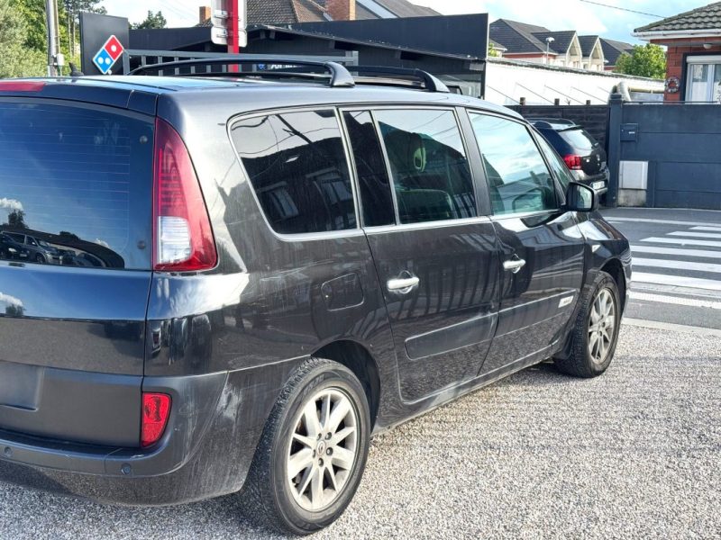 RENAULT ESPACE IV 2.0 DCI 150CV INITIALE PARIS 7 PLACES 