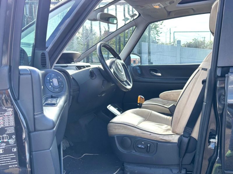 RENAULT ESPACE IV 2.0 DCI 150CV INITIALE PARIS 7 PLACES 