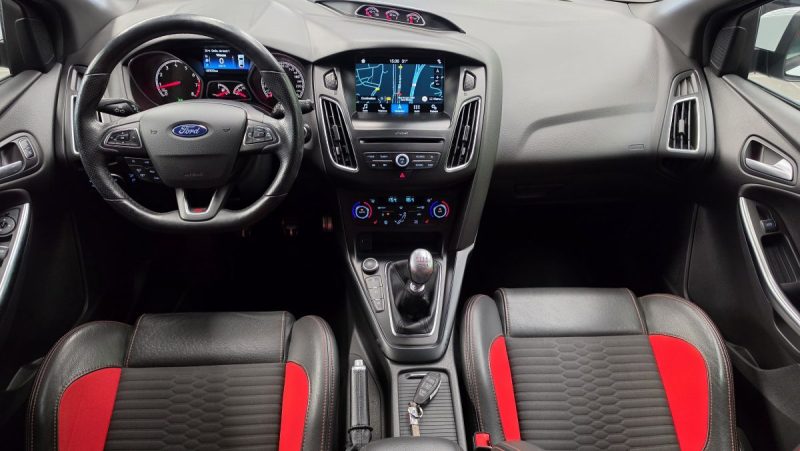 FORD FOCUS 2017 2.0 250 ST*RECARO*GPS*XENON 2017
