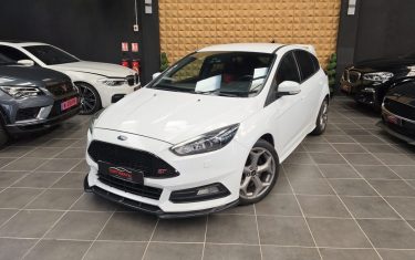 FORD FOCUS 2017 2.0 250 ST*RECARO*GPS*XENON 2017