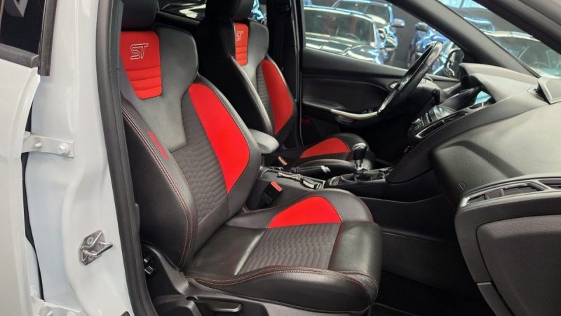 FORD FOCUS 2017 2.0 250 ST*RECARO*GPS*XENON 2017