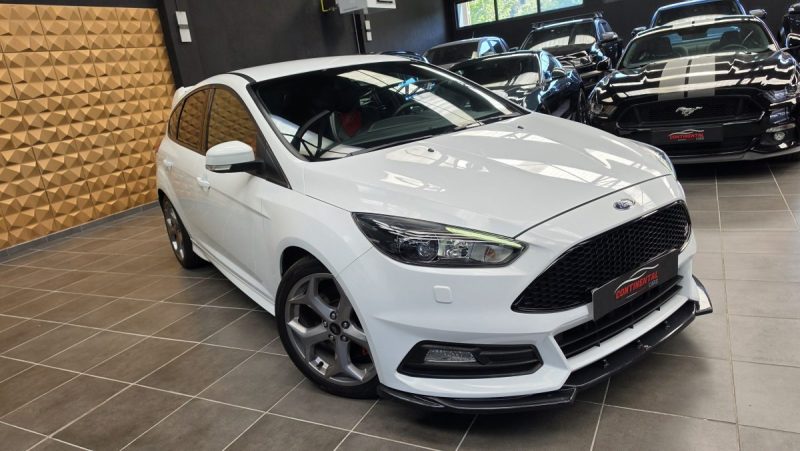 FORD FOCUS 2017 2.0 250 ST*RECARO*GPS*XENON 2017