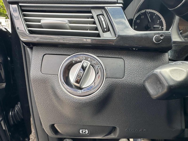 MERCEDES-BENZ CLASSE E (W212) E 350 CDI AVANTGARDE 7G-TRONIC 2010