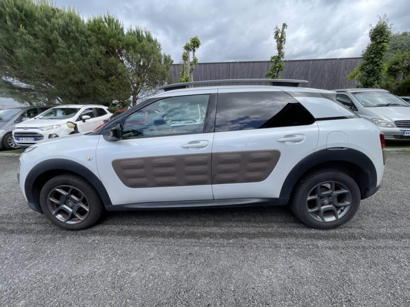 CITROEN C4 CACTUS PURETECH 110 SHINE 