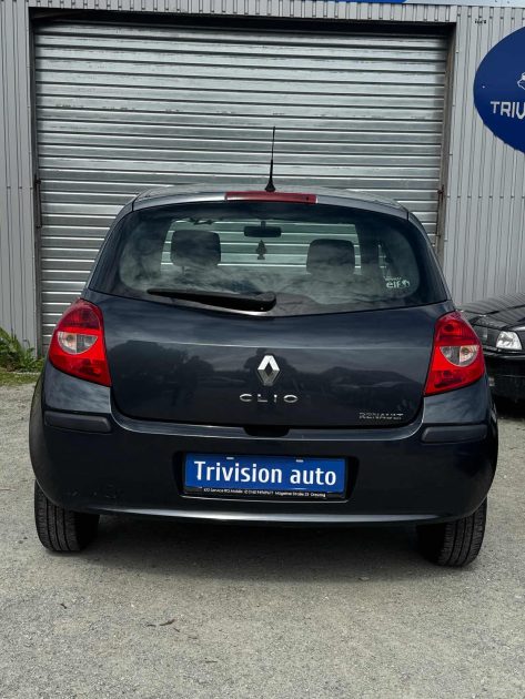 RENAULT CLIO 1.2 75 CH  2007
