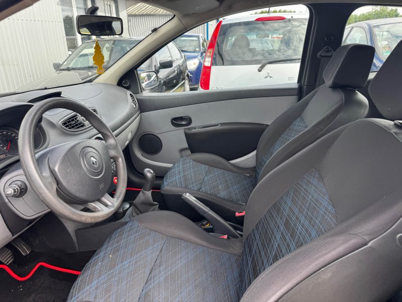 RENAULT CLIO 1.2 75 CH  2007