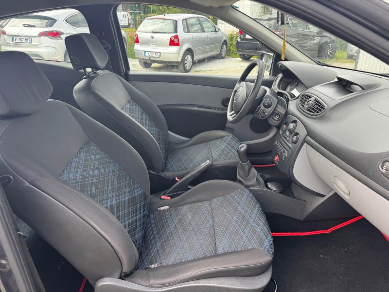 RENAULT CLIO 1.2 75 CH  2007