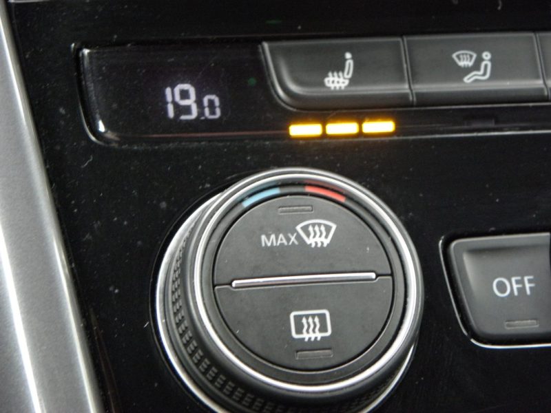 Volkswagen T-ROC 1.5 TSI EVO 150ch Style • 1ère main • Entretien suivi