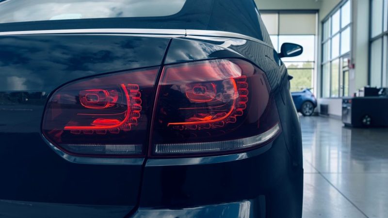 VW GOLF 6 CABRIOLET 2.0 TDI 140CV DSG CARAT EDITION GARANTIE 6MOIS