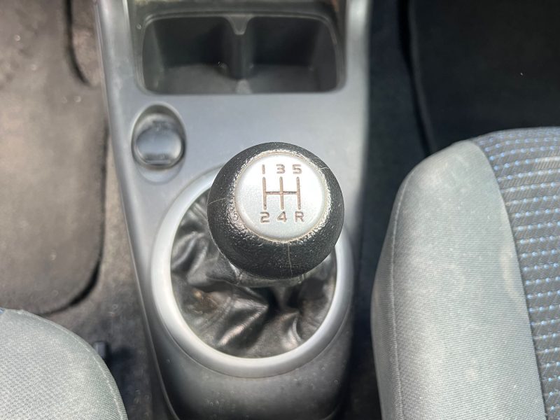 SUZUKI SWIFT 1.3 75CH