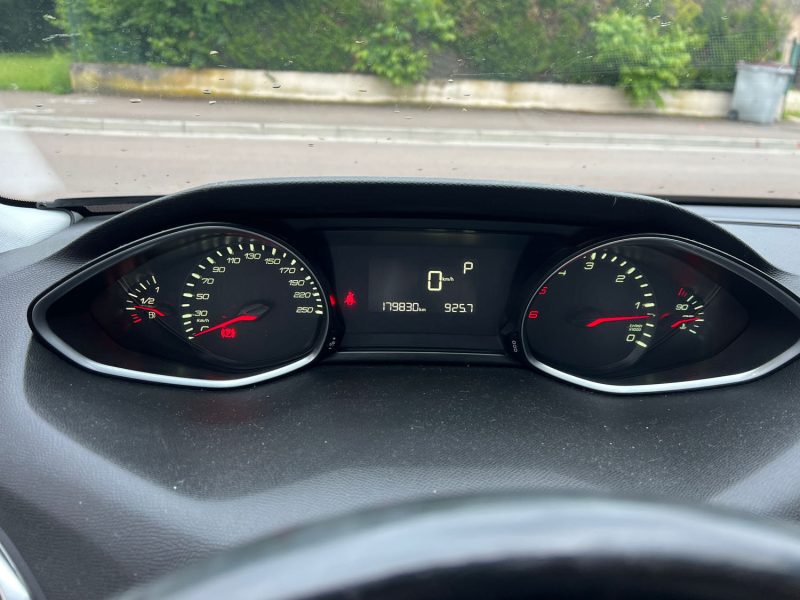 PEUGEOT 308 II 2.0 BLUEHDI 150Ch BOITE AUTO