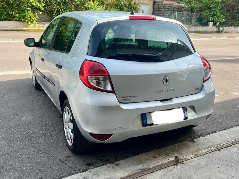 RENAULT CLIO 3 TECH 1,5 DCI 