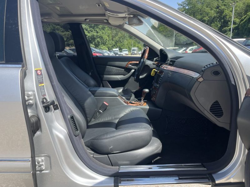 MERCEDES-BENZ CLASSE S 500 305 CH 5.0 L V8 W220 50.000 KM État exceptionnel