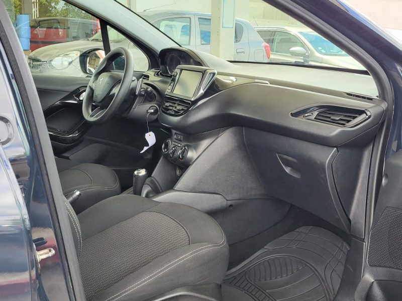 PEUGEOT 208 1.2 PURETECH 82CH ACTIVE S&S ETG5 5P 2017