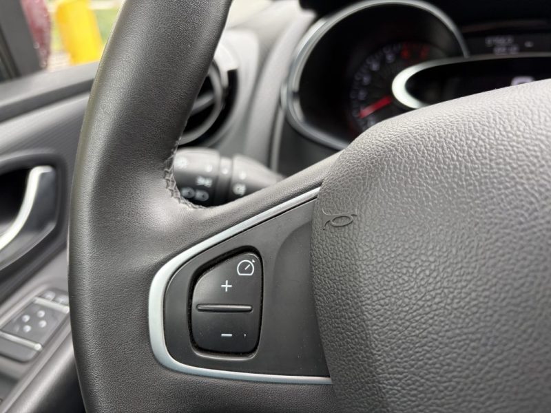 RENAULT CLIO IV 1.2 Trend / Garantie 12 Mois