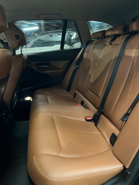 MAGNIFIQUE BMW 318D TOURING 143cv LUXURY 2015 (BOITE AUTO, SIÈGES CHAUFFANTS) ⭐️⭐️⭐️⭐️⭐️