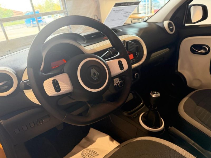 RENAULT TWINGO  3 SCE 75 LIMITED RADAR AR / ENTRETIEN RENAULT 