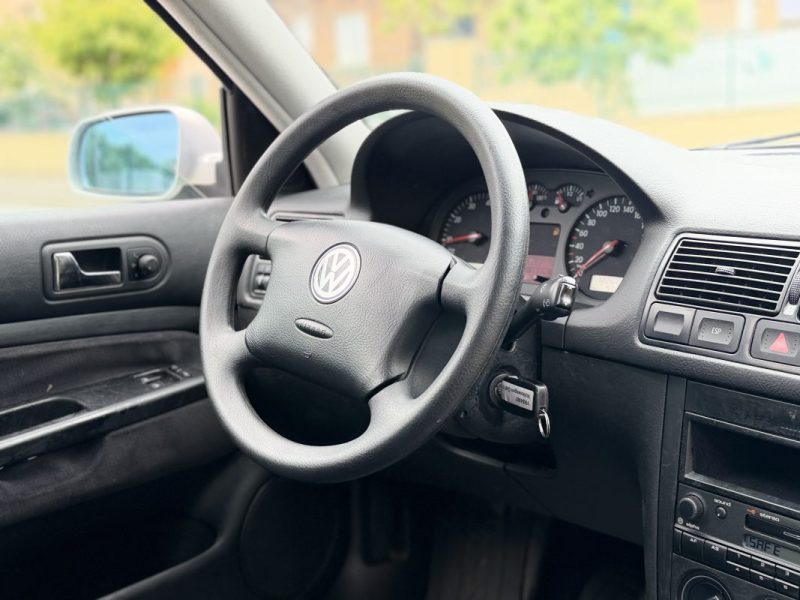 GOLF 4 1,6L 100 CV Boite Auto / CONFORTLINE / Paiement 4X ou 10X Possible