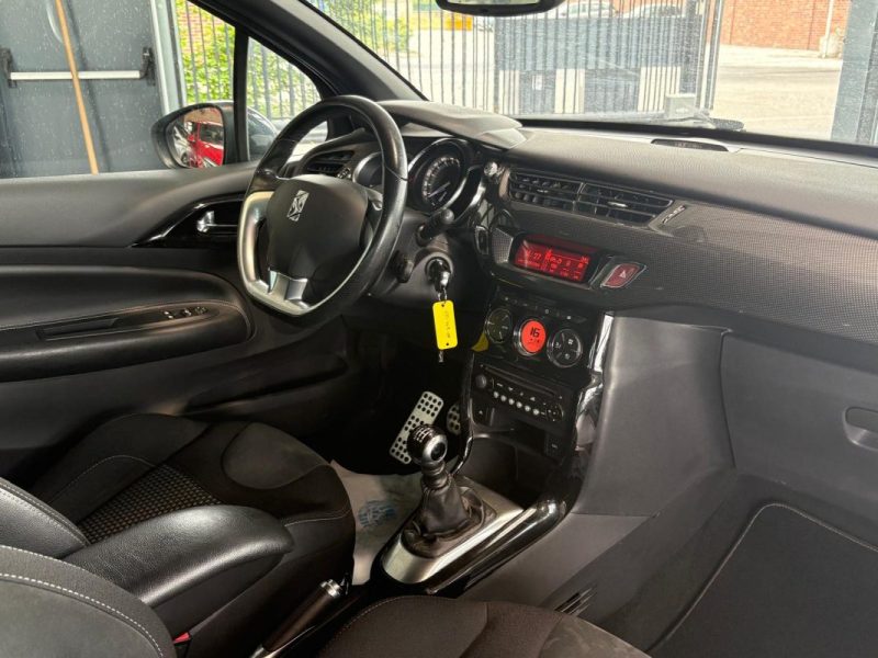 🚗 CITROËN DS3 1.6 THP 156ch ⚙️  📡 Radar de recul 🪑 Alcantara 🛞 Volant cuir