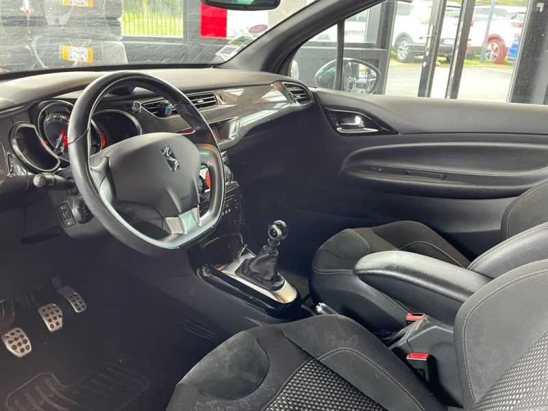 🚗 CITROËN DS3 1.6 THP 156ch ⚙️  📡 Radar de recul 🪑 Alcantara 🛞 Volant cuir