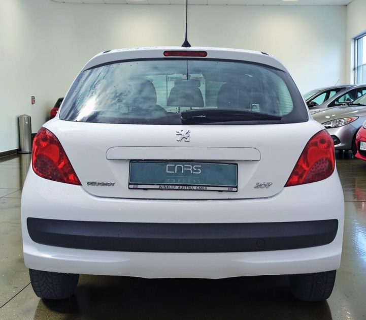 PEUGEOT 207 1.4 75CV 5PORTES TOIT PANORAMIQUE GARANTIE 6MOIS