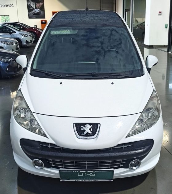 PEUGEOT 207 1.4 75CV 5PORTES TOIT PANORAMIQUE GARANTIE 6MOIS
