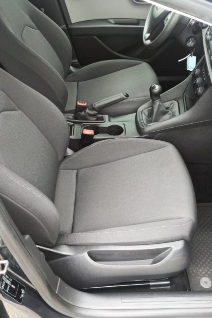 SEAT LEON TSI 5PORTES 1ER MAIN GARANTIE 6MOIS ETAT NEUF